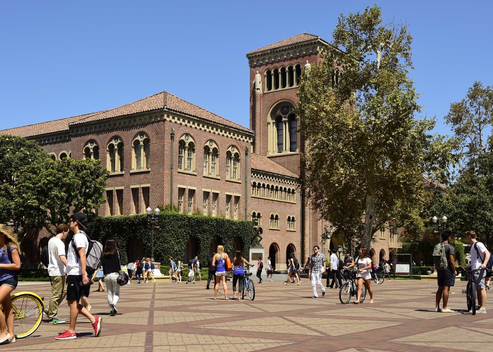 Bovard with Hahn Plaza